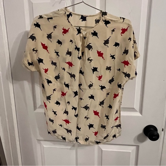 Ellen Tracy Silk Top with Graphic Print - Picture 2 of 6